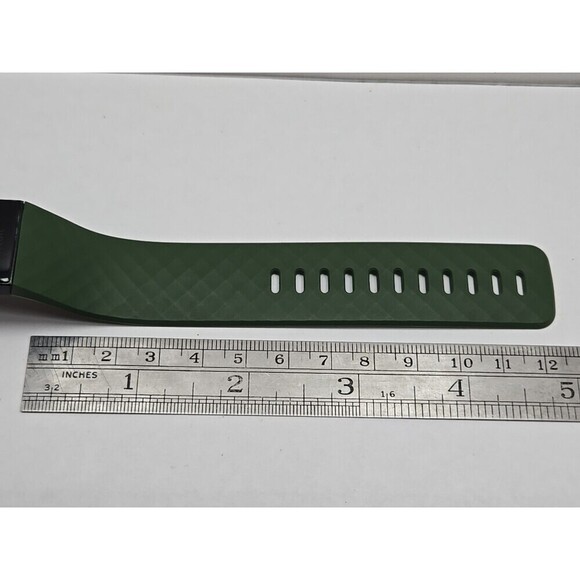 Fitbit Charge 4 FB417 Activity Tracker NFC Heart Rate GPS Smartwatch W/ Charger - Picture 7 of 11